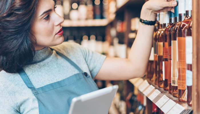 4 ways Cloud ERPs help liquor retailers manage business efficiency